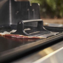 Griddle Press 11 Griddle Press -Weber Soldes Magasin 6785FB1 1800x1800