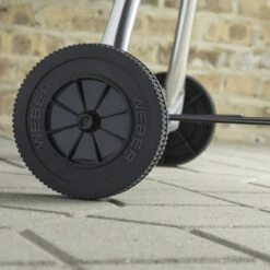 Barbecue à Charbon Compact Kettle Ø47 Cm -Weber Soldes Magasin Compact Wheels 1800x1800